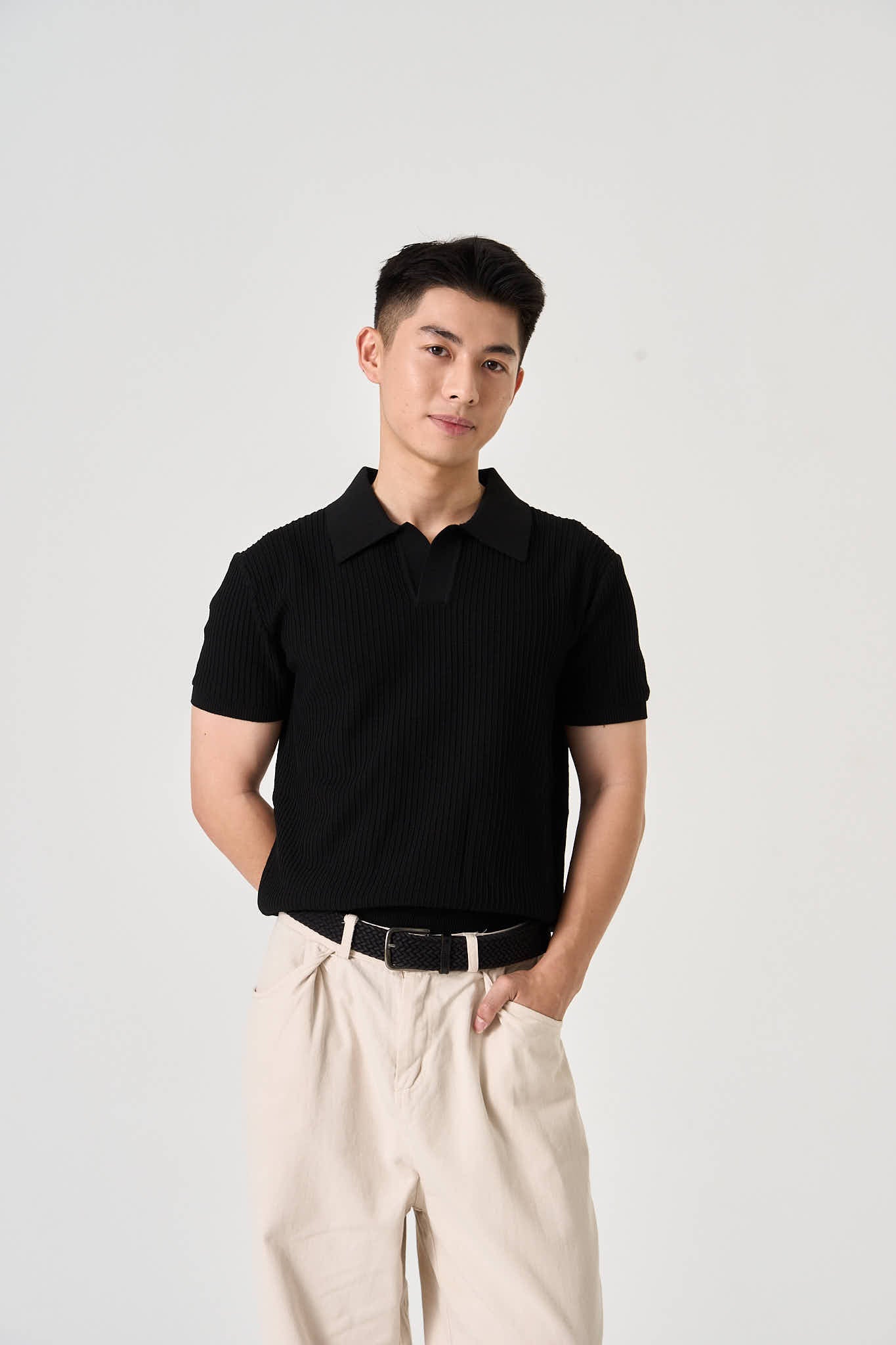 Unisex Machine Washable Knitted Open Collar Polo - Simply