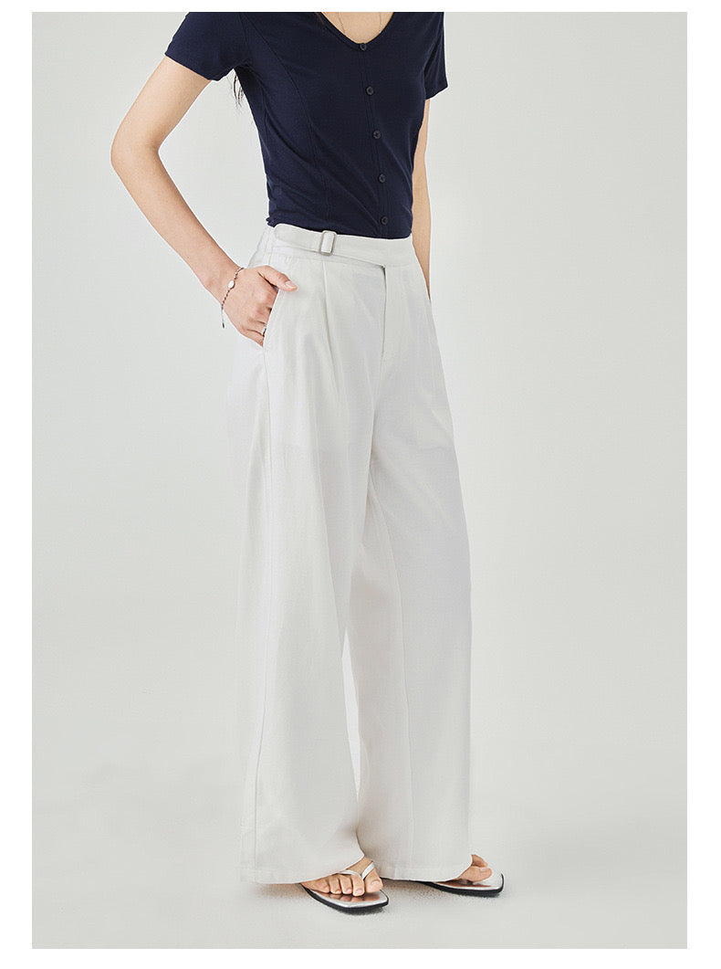 Women's Easy Pleated Work Pants in White (Tencel) - Simply 